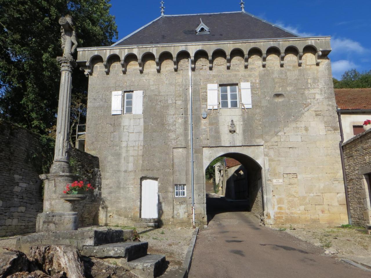 Le Bailli De Montsaugeon Bed & Breakfast Luaran gambar